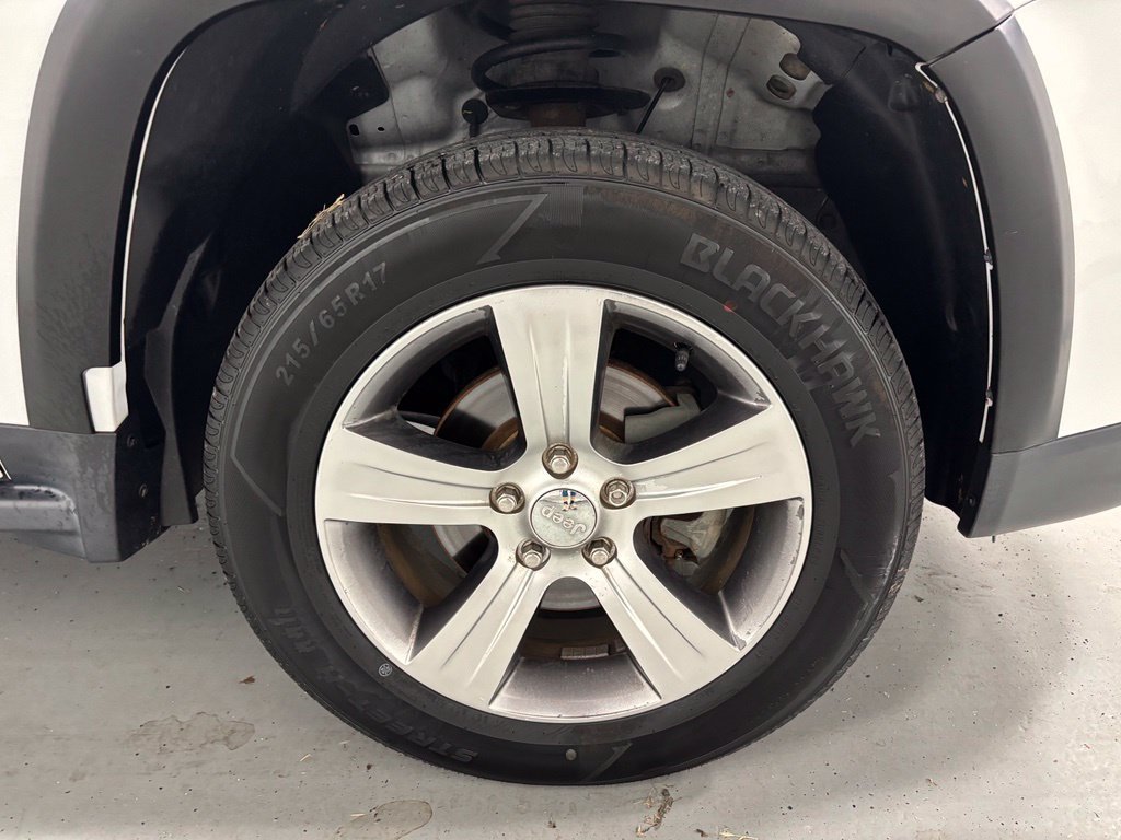 Used 2016 Jeep Compass High Altitude AWD/4WD image 58