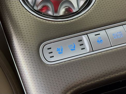 Used 2023 Genesis GV60 Performance image 5