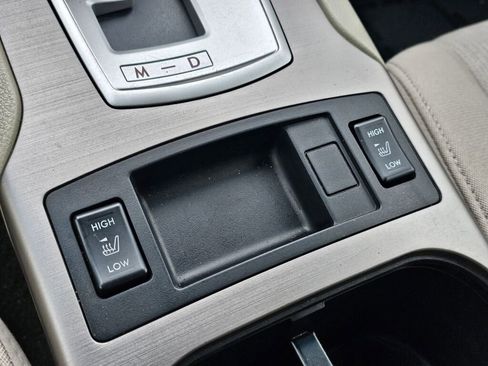 Used 2013 Subaru Outback 2.5i Premium w/ All-Weather Pkg image 28