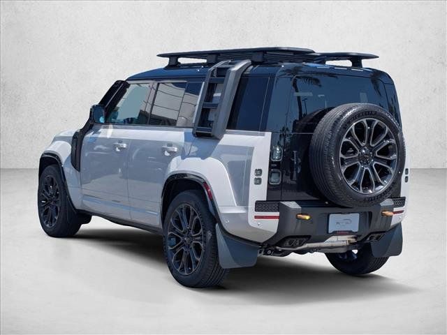 New 2026 Land Rover Defender 110 OCTA AWD/4WD image 9