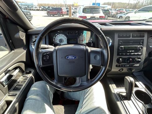 Used 2007 Ford Expedition EL XLT image 29