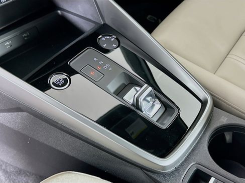 Used 2022 Audi A3 2.0T Premium image 23