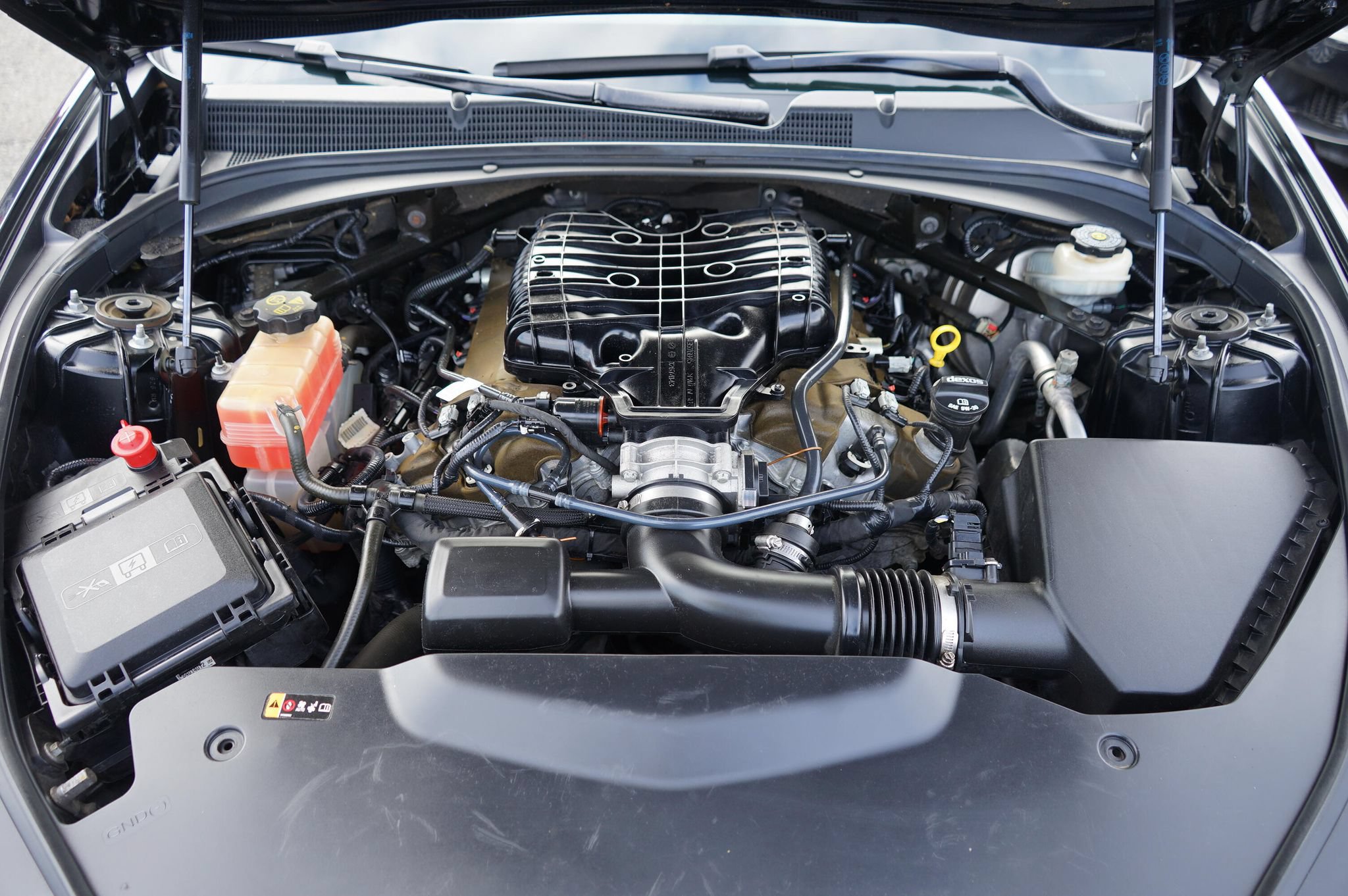 Used 2017 Cadillac CTS Premium Luxury w/ Technology Package RWD image 9