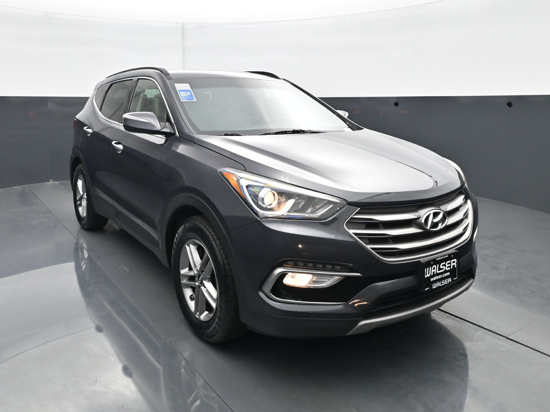 Used 2018 Hyundai Santa Fe Sport w/ 2.4L Value Package 02 FWD image 11