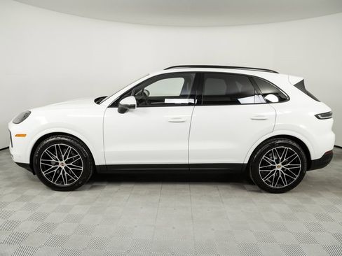 New 2026 Porsche Cayenne image 2