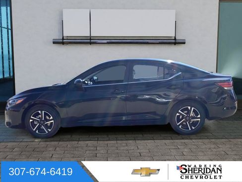 Used 2024 Nissan Sentra SV FWD image 5