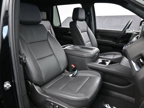 Used 2024 Chevrolet Tahoe LT RWD image 48