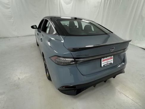 New 2026 Nissan Sentra SR FWD image 5