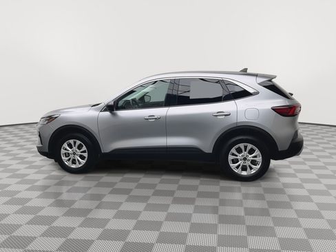 Used 2023 Ford Escape Active AWD/4WD image 33
