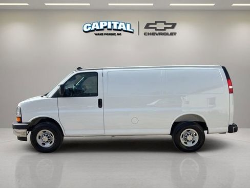 New 2026 Chevrolet Express 2500 w/ Driver Convenience Package RWD image 10