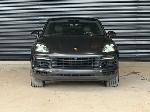 Certified 2021 Porsche Cayenne Coupe AWD/4WD image 13