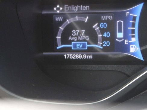 Used 2013 Ford C-MAX SE FWD image 8