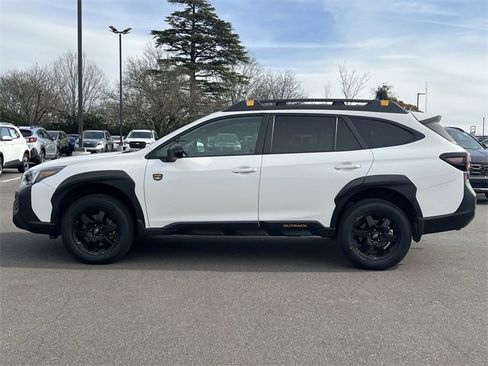 Used 2024 Subaru Outback Wilderness w/ Wilderness Package image 34