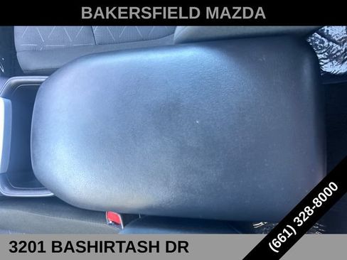 Used 2024 Toyota RAV4 XLE FWD image 21