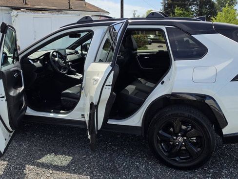 Used 2021 Toyota RAV4 XSE AWD/4WD image 11