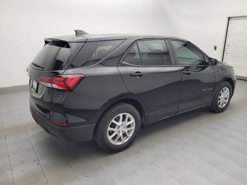 Used 2024 Chevrolet Equinox LS image 10