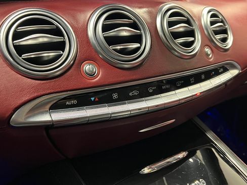 Used 2015 Mercedes-Benz S 550 4MATIC Coupe image 28
