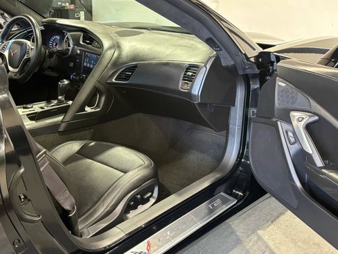 Used 2016 Chevrolet Corvette Stingray Convertible w/ 3LT Preferred Equipment Group RWD image 25