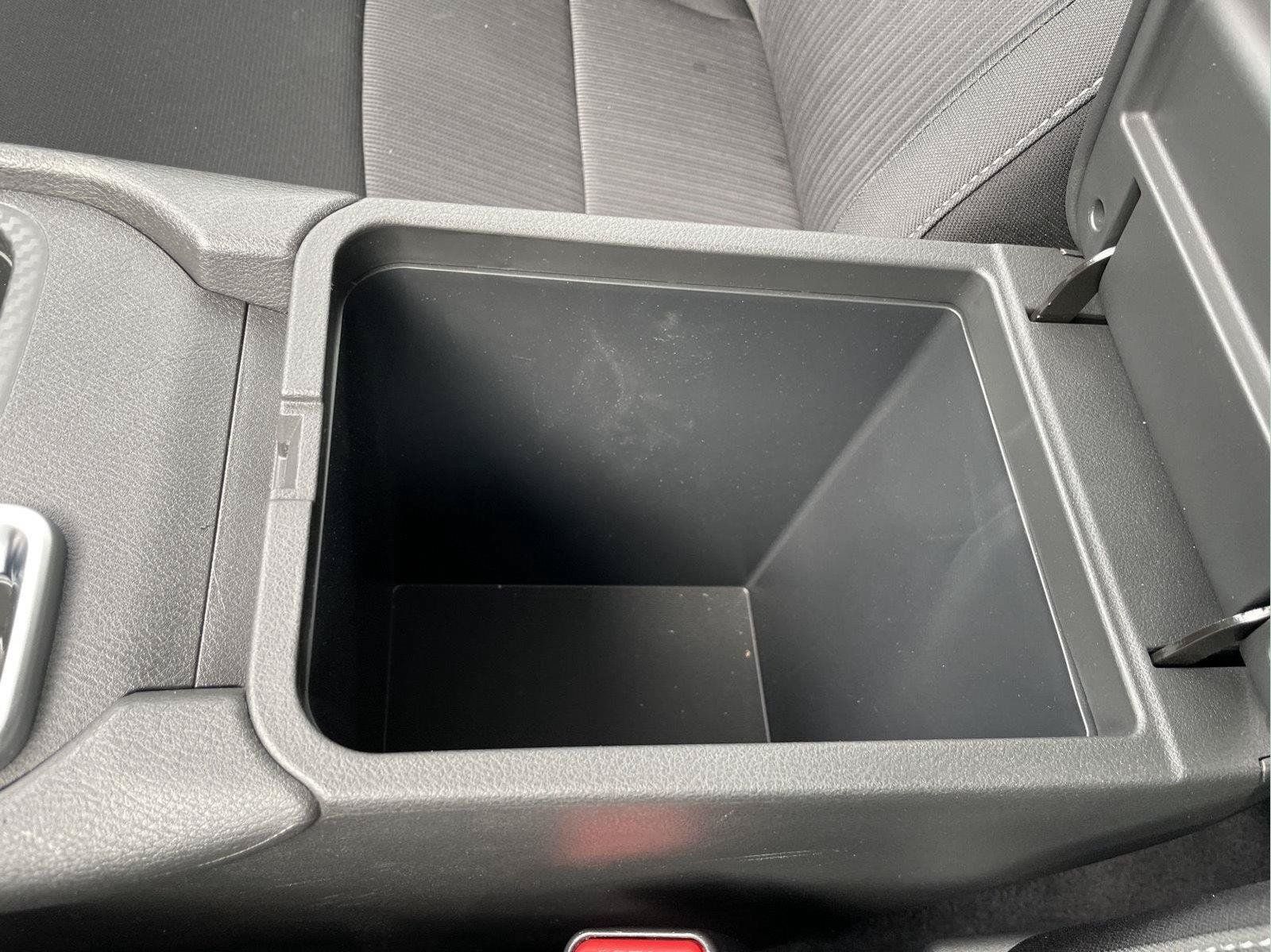 Used 2025 Nissan Sentra SV w/ All-Weather Package FWD image 32