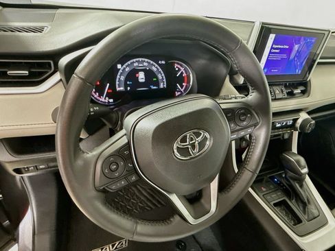 Used 2024 Toyota RAV4 XLE Premium FWD image 11
