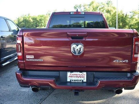 Used 2019 RAM 1500 Laramie w/ Sport Appearance Package AWD/4WD image 8