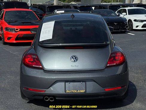Used 2017 Volkswagen Beetle 1.8T Classic FWD image 6