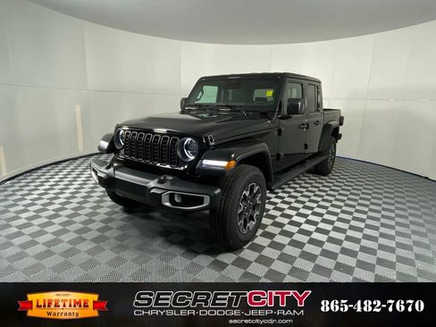 New 2026 Jeep Gladiator Sport image 3