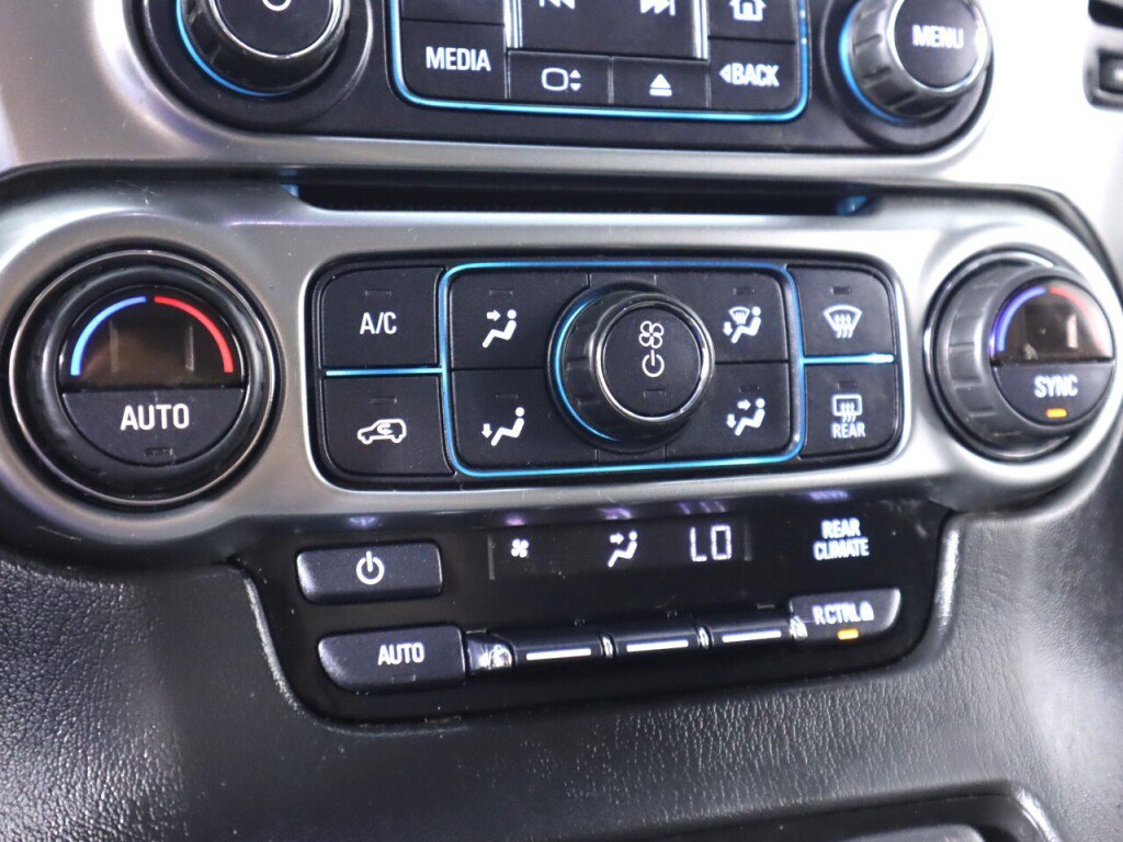Used 2019 Chevrolet Suburban LS AWD/4WD image 22