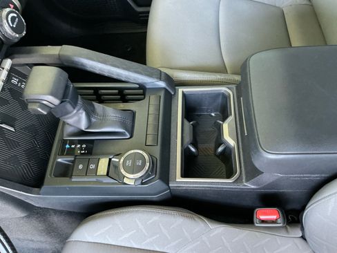 Used 2025 Toyota Tacoma SR5 image 15