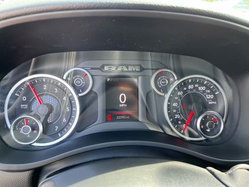 Used 2026 RAM 2500 Big Horn AWD/4WD image 15