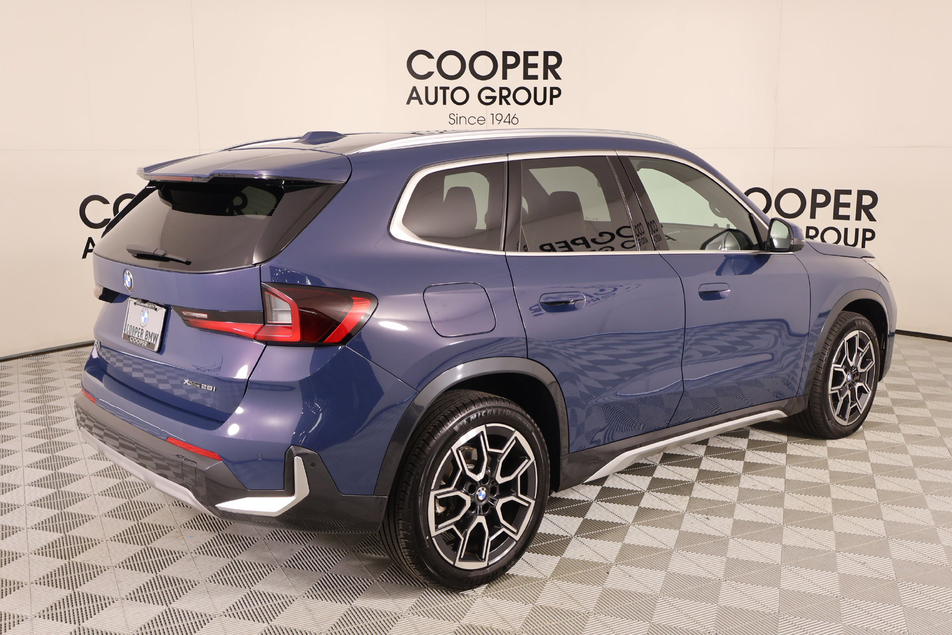 Used 2026 BMW X1 xDrive28i AWD/4WD image 21