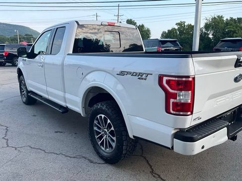 Used 2018 Ford F150 XLT w/ Equipment Group 302A Luxury AWD/4WD image 11
