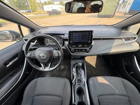 Used 2020 Toyota Corolla SE FWD image 15