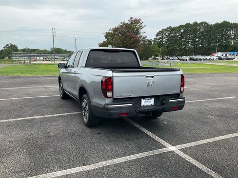 Used 2017 Honda Ridgeline RTL image 9