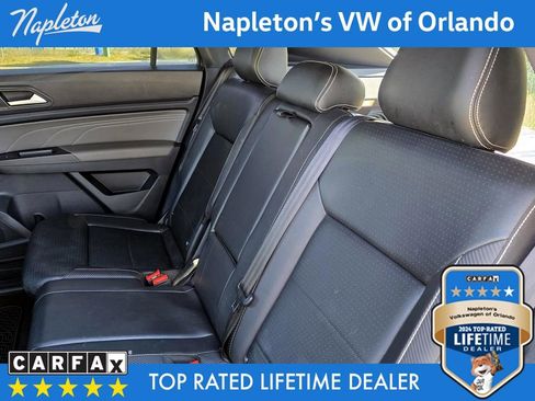Used 2022 Volkswagen Atlas Cross Sport SE image 29