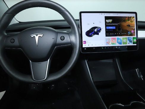 Used 2019 Tesla Model 3 Long Range image 25