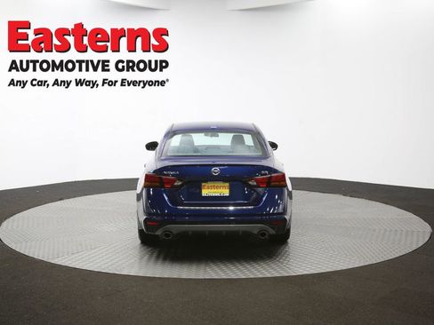 Used 2022 Nissan Altima 2.5 SR FWD image 35