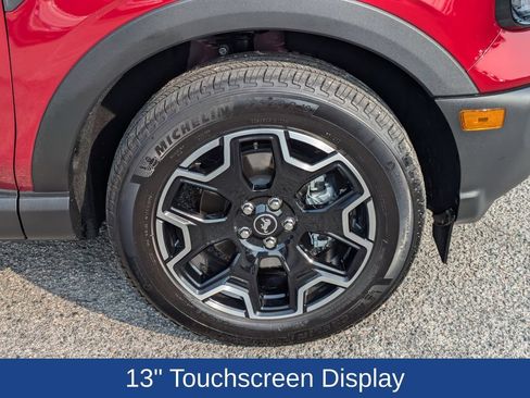 Certified 2025 Ford Bronco Sport Outer Banks w/ Outer Banks Tech Package+ AWD/4WD image 11