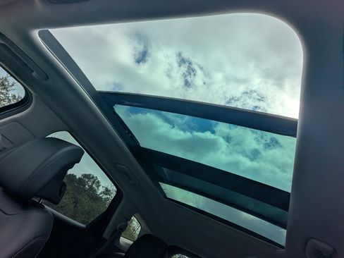 Used 2026 Kia Sportage SX image 30