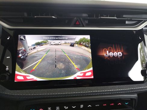 New 2026 Jeep Cherokee Laredo AWD/4WD image 14