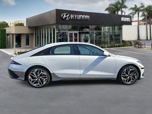 Used 2023 Hyundai Ioniq 6 Limited w/ Cargo Package RWD image 2