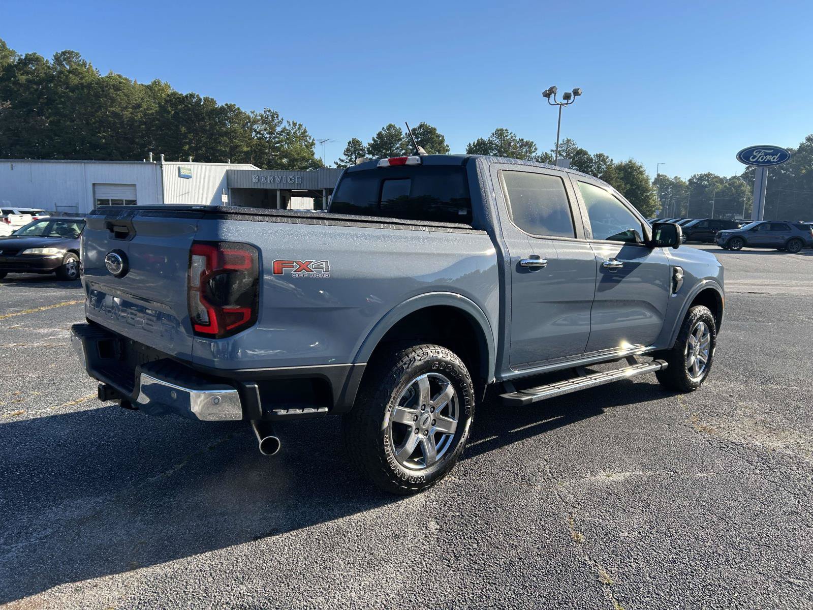 Used 2024 Ford Ranger XLT AWD/4WD image 3