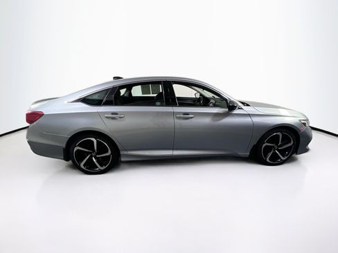 Used 2022 Honda Accord Sport Special Edition image 4