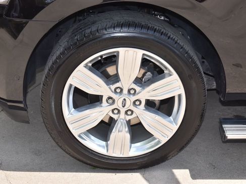 Used 2024 Ford Expedition Max Platinum AWD/4WD image 39
