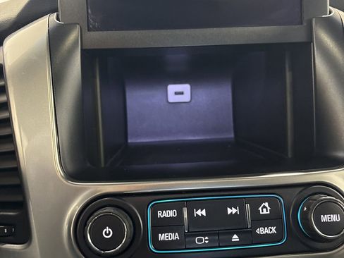 Used 2019 Chevrolet Tahoe LT image 26