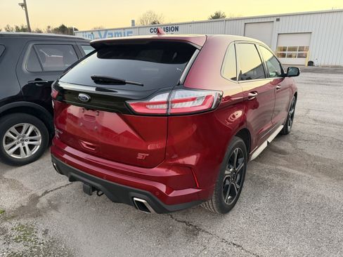 Used 2019 Ford Edge ST w/ Convenience Package image 7