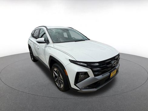 Used 2025 Hyundai Tucson SEL image 2
