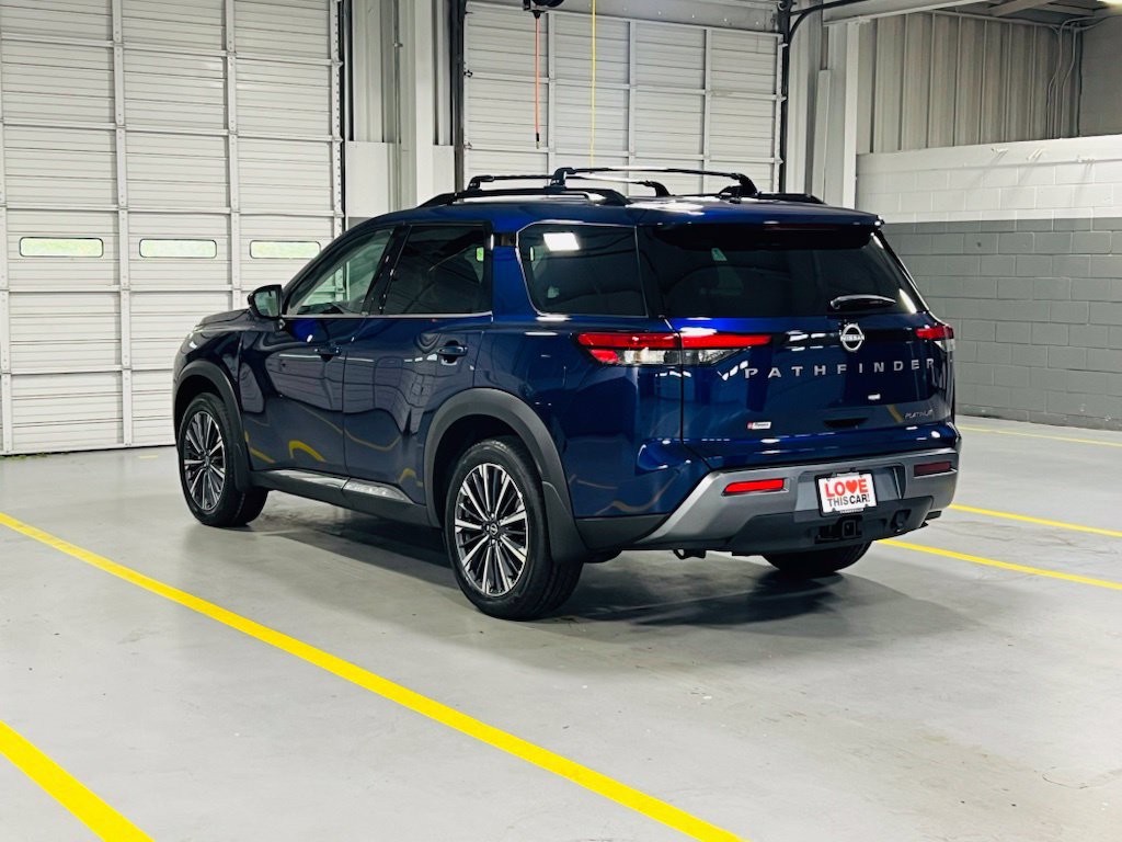 New 2026 Nissan Pathfinder Platinum FWD image 17