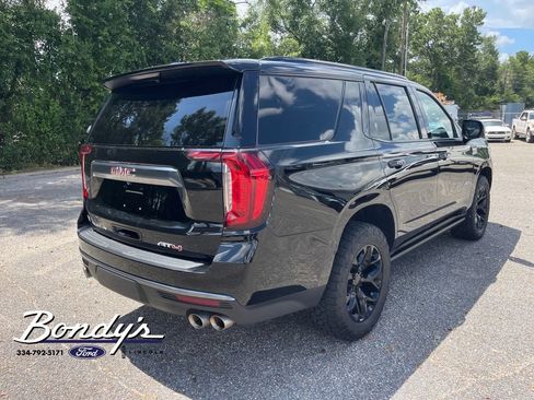 Used 2023 GMC Yukon AT4 w/ AT4 Premium Package AWD/4WD image 15
