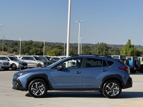 Used 2024 Subaru Crosstrek 2.0i Premium AWD/4WD image 3